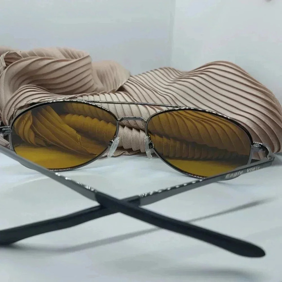 Eagle View Aviator Hinge Polarized  Lens Day/Night Vision Driving Sunglasses - Picture 9 of 10